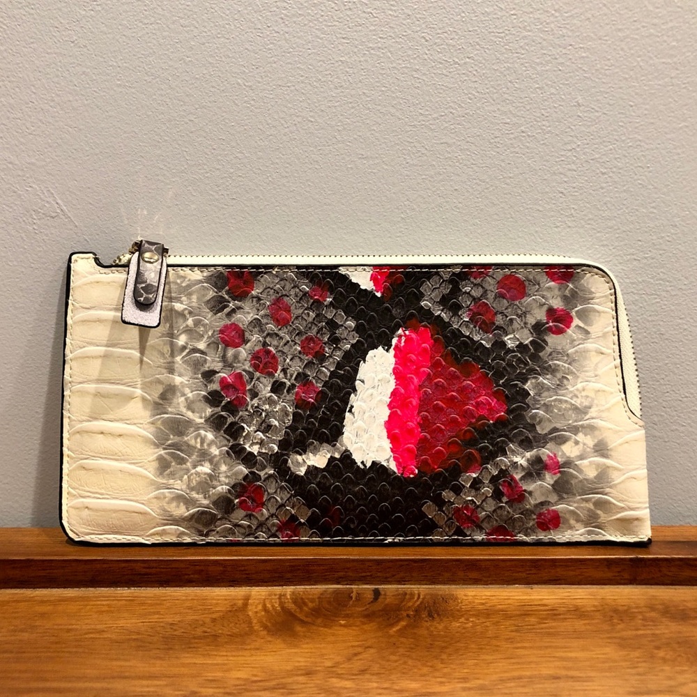 Brand New Snakeskin Embossed Wallet